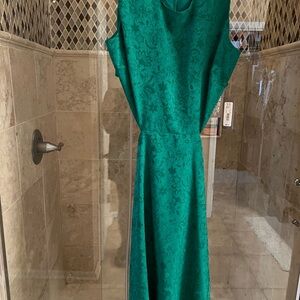 Elegant Green Floral Dress Size 14 by New York& Company